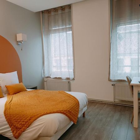 Le Royal Hotel Saint-Pol-sur-Ternoise Экстерьер фото