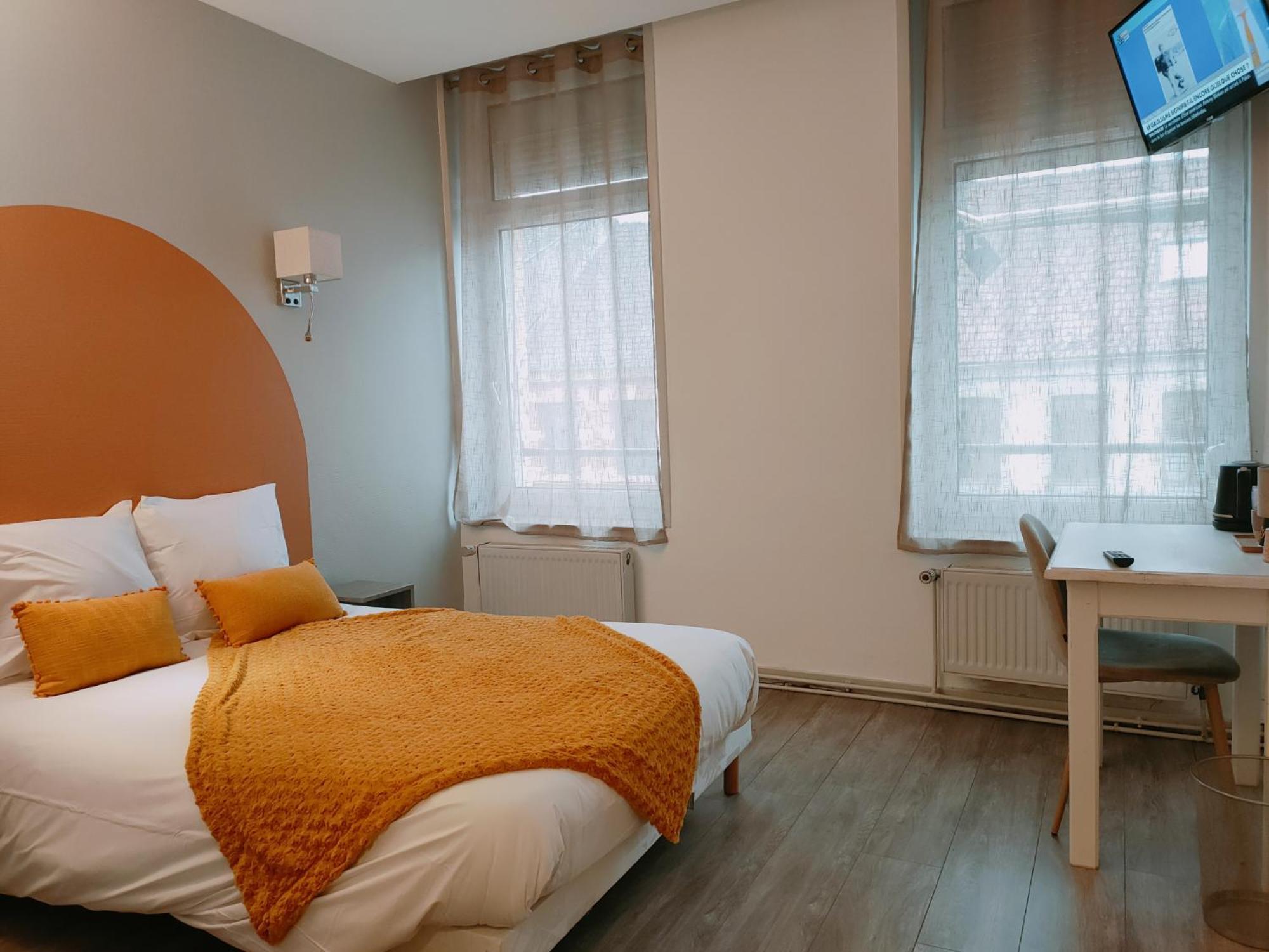 Le Royal Hotel Saint-Pol-sur-Ternoise Экстерьер фото